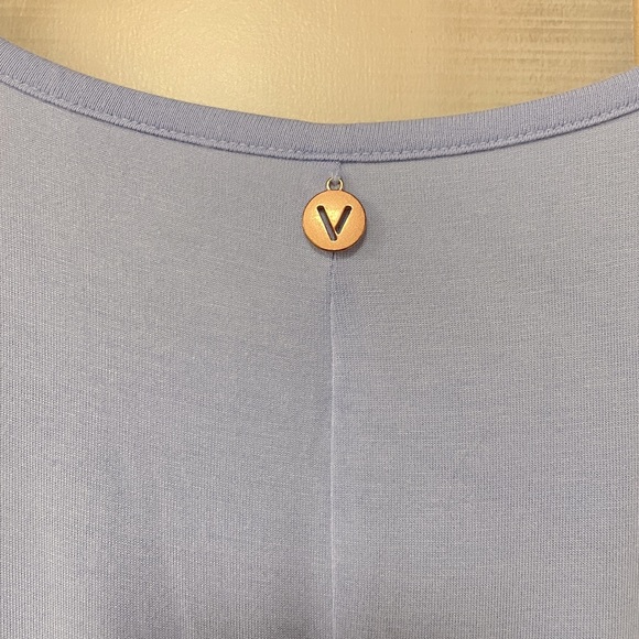 Livi Blue Ombré Sleeveless Top With Criss Cross Cutout Sz 10/12 Tunic - Picture 4 of 6